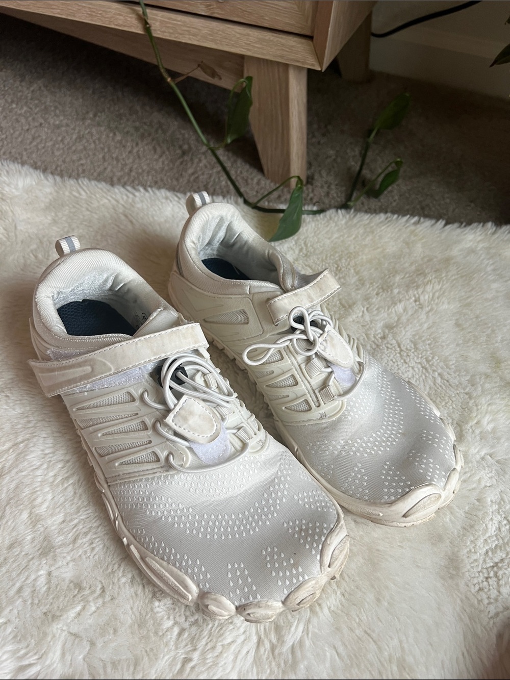 WHITIN Barefoot Athletic Shoes